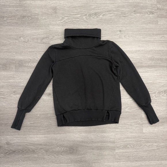 ALO Haze Long Sleeve Sweatshirt in Black Size Small - Picture 6 of 7